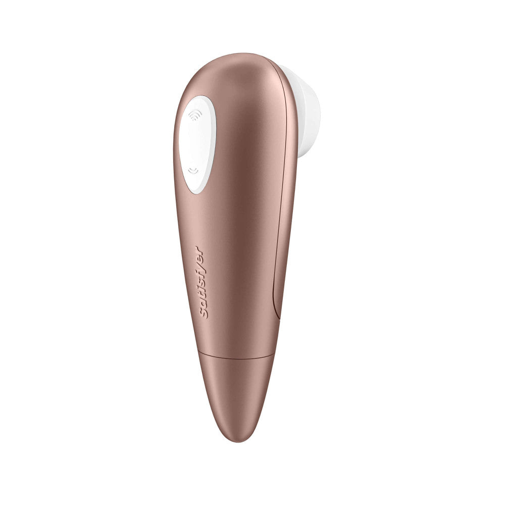 SATISFYER 1 NUMBER ONE - VÍZÁLLÓ LÉGHULLÁMOS CSIKLÓIZGATÓ (BARNA)